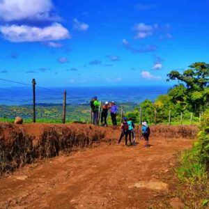 DE LAS BRISAS A CIMARRONES