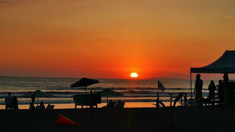 De Villa Nueva a Quepos