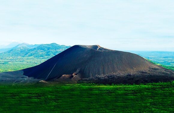 Volcanes Cerro Negro y Télica